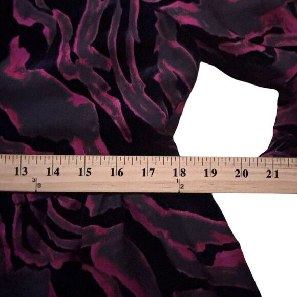 Johnny Was Selene Tiered Top Blouse Small Burnout Velvet V Neck $350 NWT - Picture 6 of 11